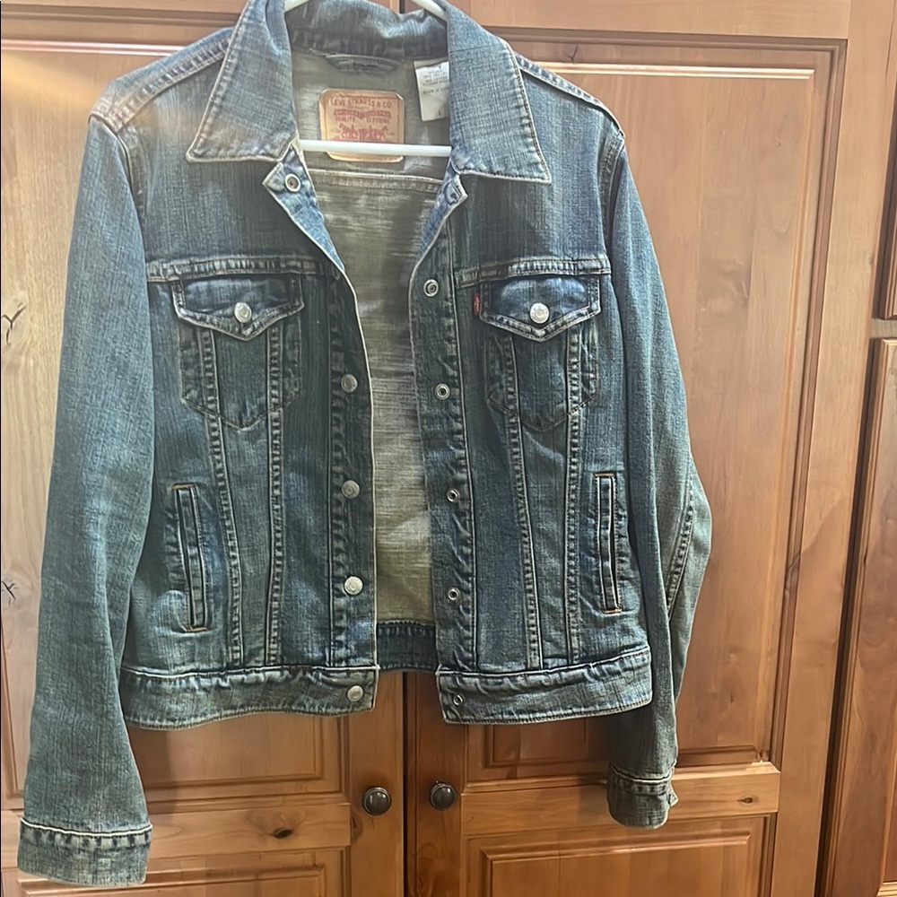 Levi's Classic Blue Jean Jacket